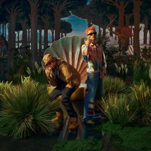 美女走光露出乳头被挤奶网站
