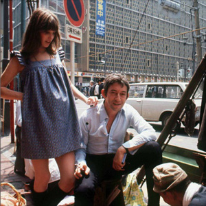 美女走光露出乳头被挤奶网站
